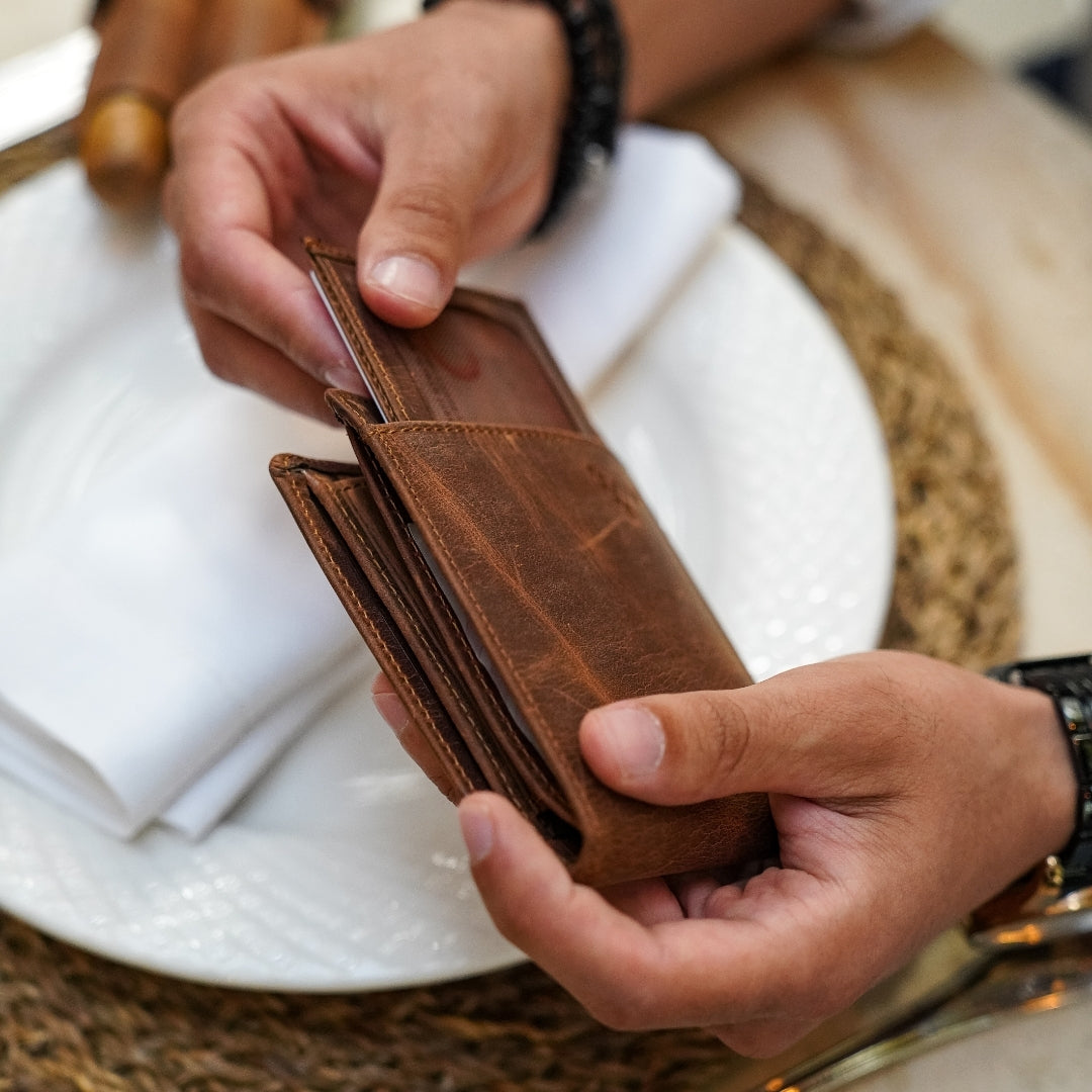 Wallets and Cardholders