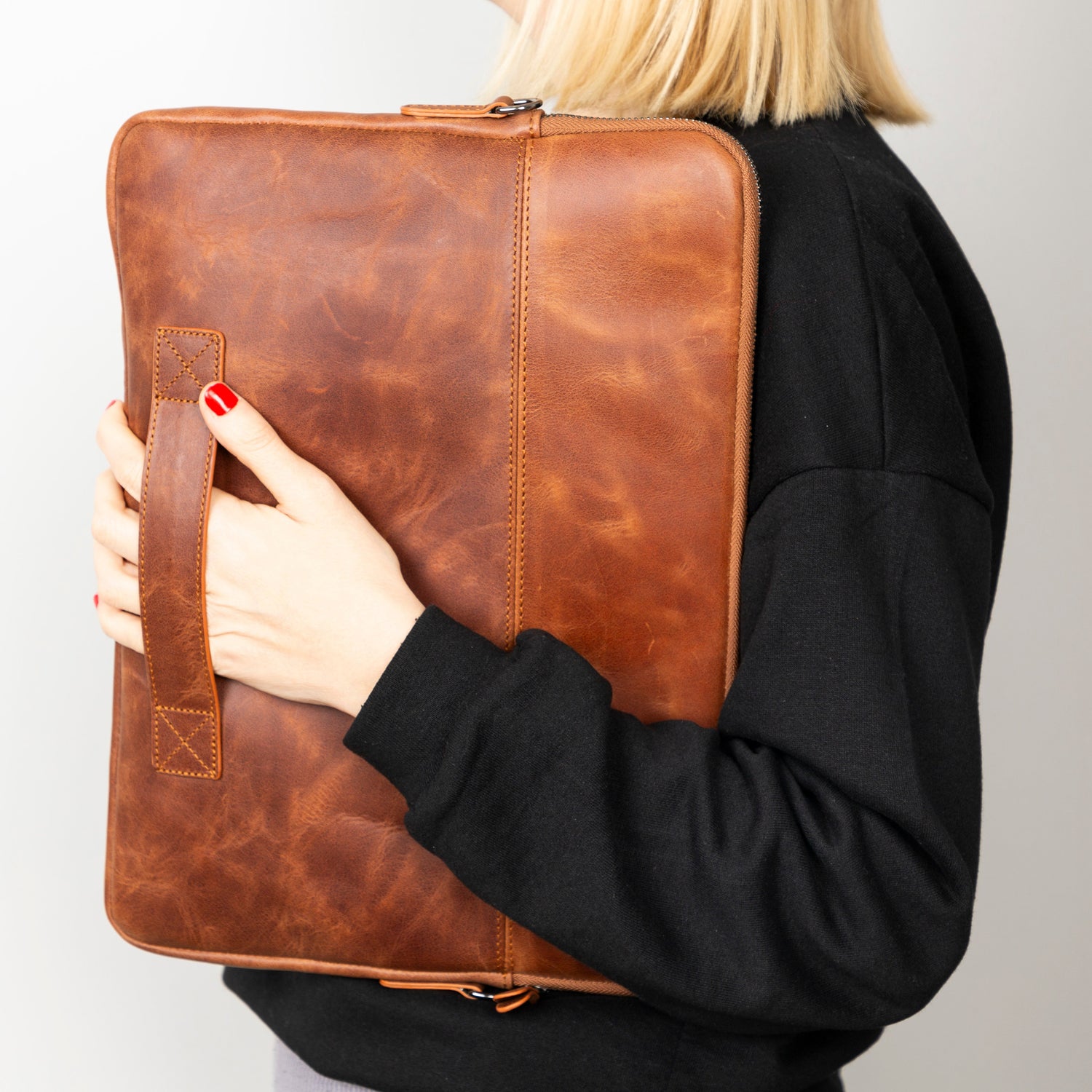 AWE Genuine Leather Sleeves Brown