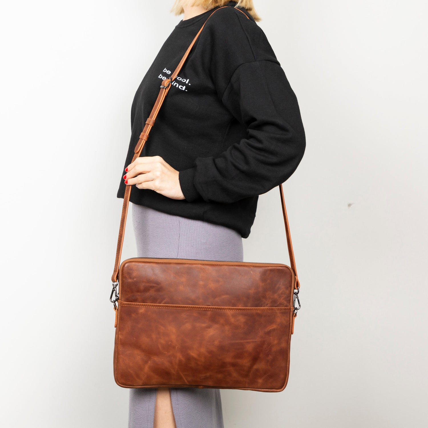 AWE Genuine Leather Sleeves Brown