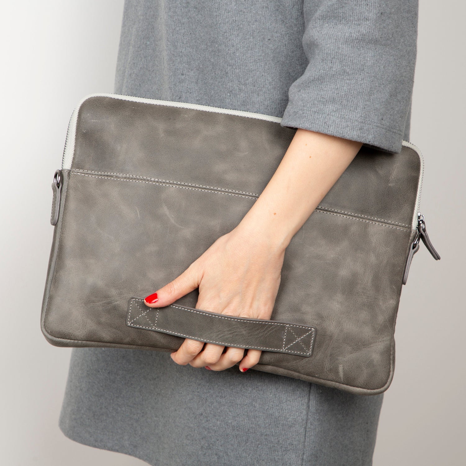 AWE Genuine Leather Sleeves Brown