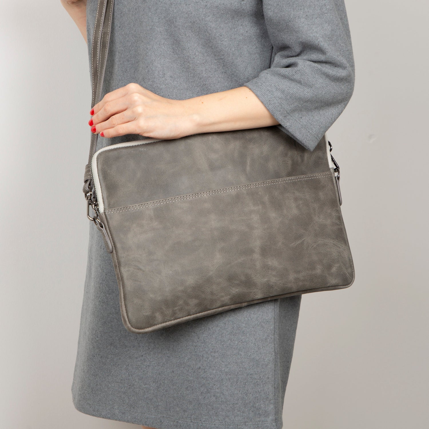 AWE Genuine Leather Sleeves Brown