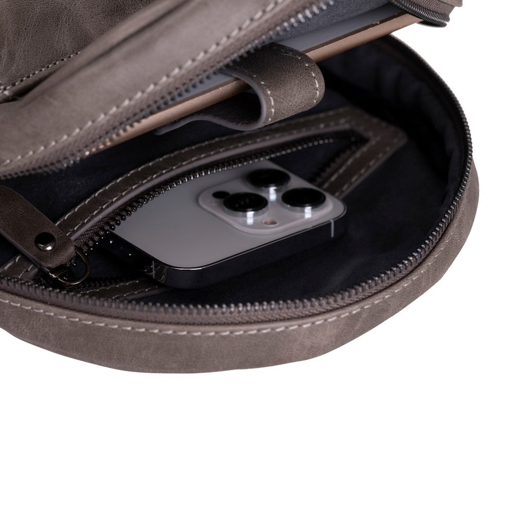 Blake Crossbody