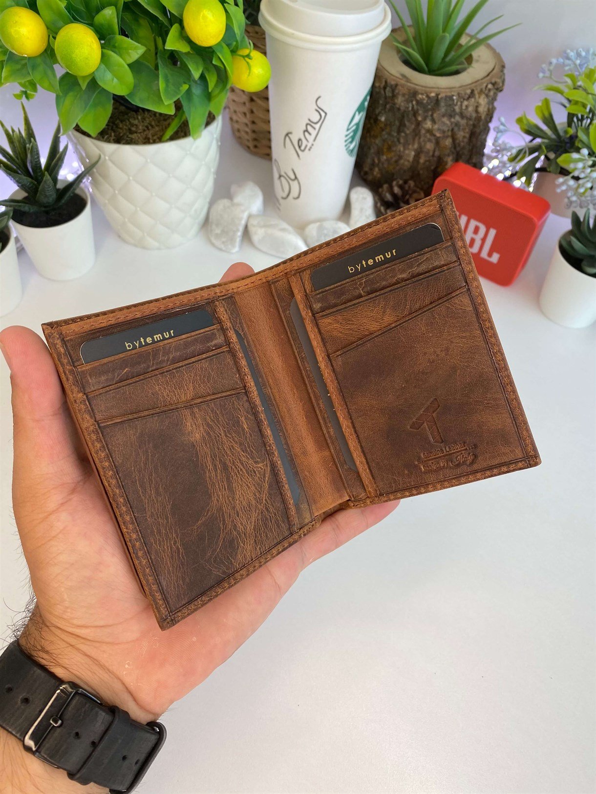FLOKI – TouchLeather