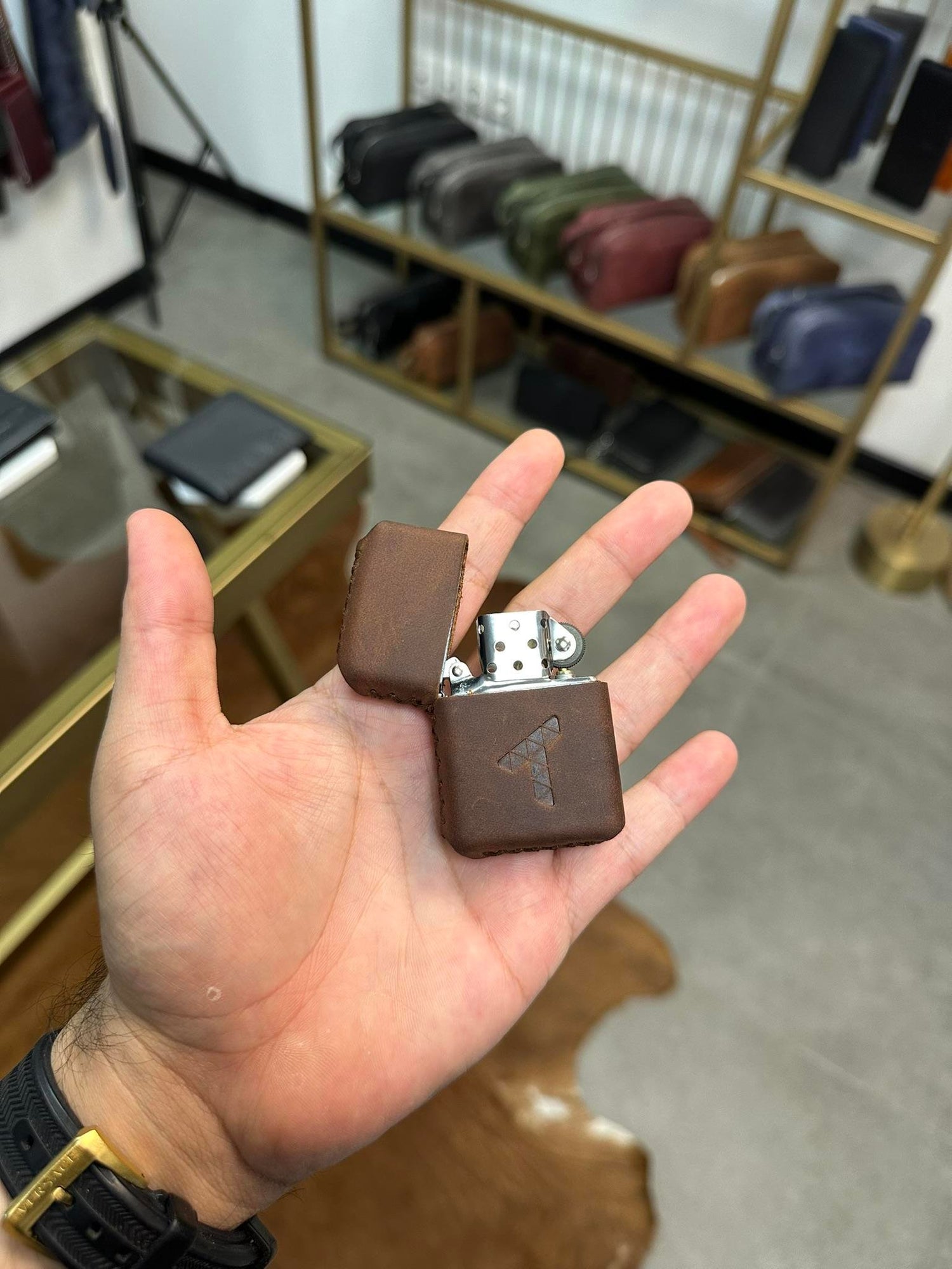 LIGHTER